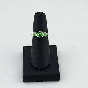 Triple Green Gemstone Ring in 925 Sterling Silver – Classic Style, Modern Shine