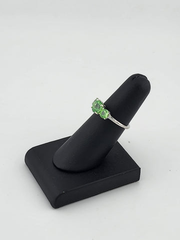 Triple Green Gemstone Ring in 925 Sterling Silver – Classic Style, Modern Shine