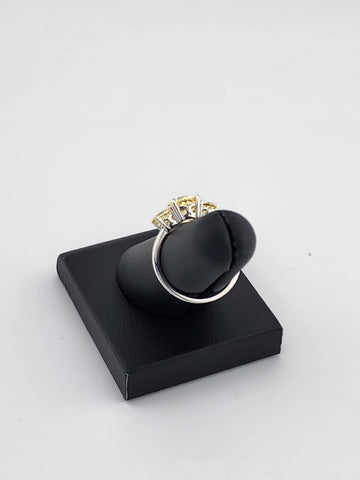 Triple Yellow Gemstone Ring in 925 Sterling Silver – Classic Style, Modern Shine