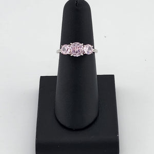Triple Pink Gemstone Ring in 925 Sterling Silver – Classic Style, Modern Shine