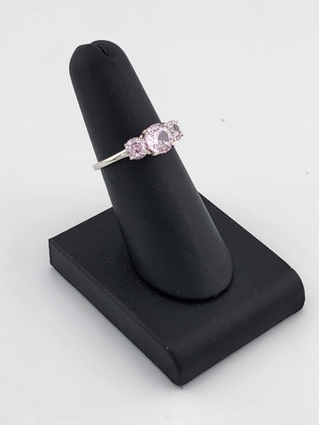Triple Pink Gemstone Ring in 925 Sterling Silver – Classic Style, Modern Shine