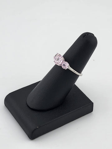Triple Pink Gemstone Ring in 925 Sterling Silver – Classic Style, Modern Shine