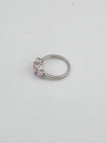 Triple Pink Gemstone Ring in 925 Sterling Silver – Classic Style, Modern Shine