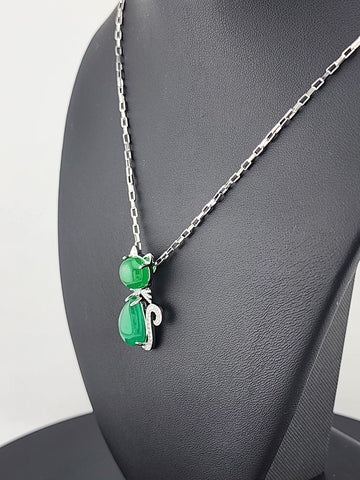 Lucky Jade Kitty Necklace – Purrfectly New!