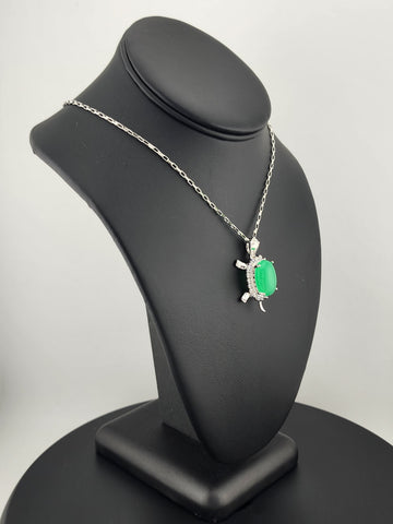 Charming Jade Turtle Necklace – Brand New & Beautiful