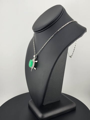 Charming Jade Turtle Necklace – Brand New & Beautiful