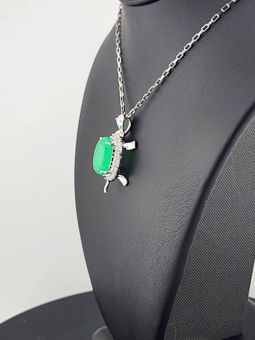 Charming Jade Turtle Necklace – Brand New & Beautiful