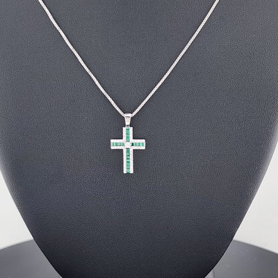 925 Sterling Silver Green Gemstone Cross Necklace – Timeless & Spiritual