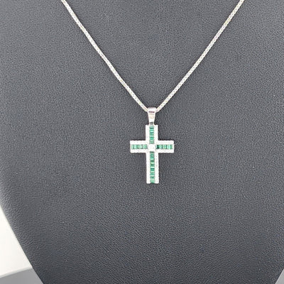 925 Sterling Silver Green Gemstone Cross Necklace – Timeless & Spiritual
