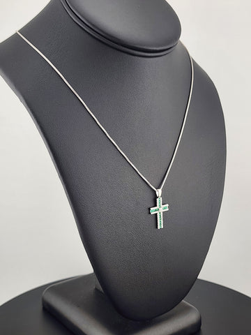 925 Sterling Silver Green Gemstone Cross Necklace – Timeless & Spiritual