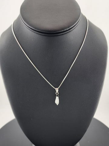Figa Hand Necklace in 925 Sterling Silver – Powerful & Chic