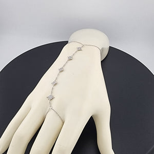 Sterling Silver 925 Hand Chain Bracelet with Ring – Star Design