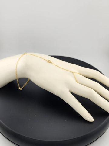 Sterling Silver Clover Hand Bracelet with Ring