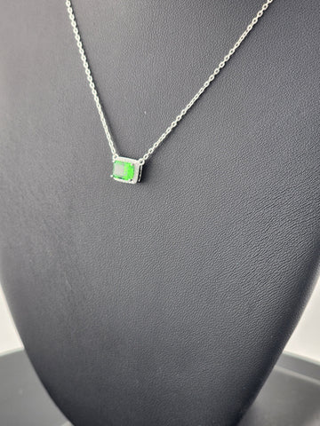 New Sterling Silver 925 Necklace – Green Rectangle Gemstone Pendant