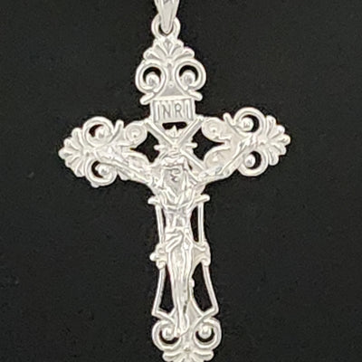 Symbol of Faith: Brand New 925 Cross Necklace