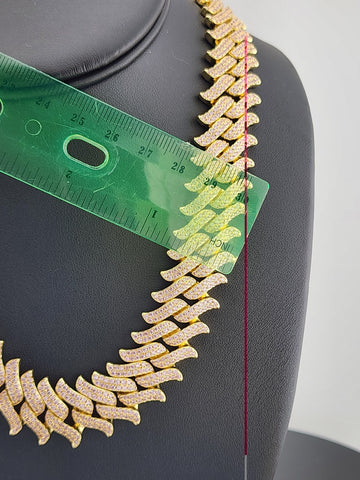 Fierce Edge: Brand New Spike Choker Necklace