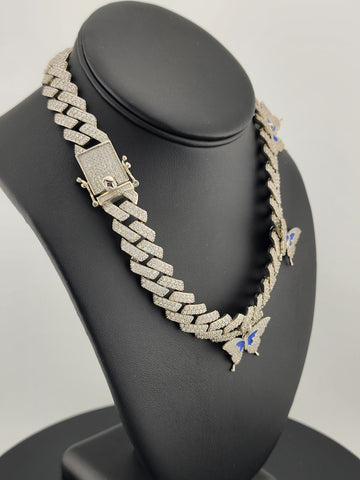 Whispering Wings: Brand New Butterfly Choker Necklace