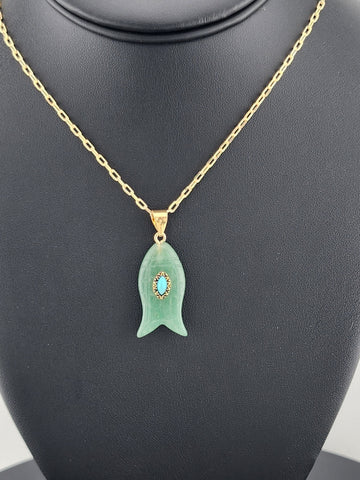 Under the Sea Vibes – Fish-Shaped Green Agate Necklace with Stone
