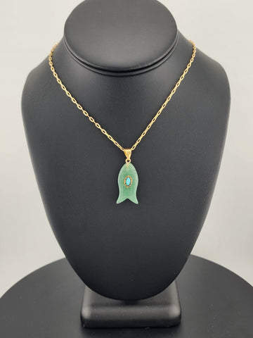 Under the Sea Vibes – Fish-Shaped Green Agate Necklace with Stone