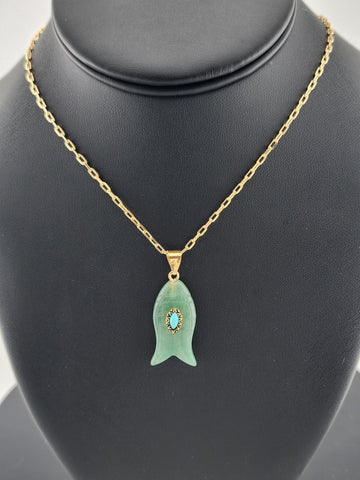 Under the Sea Vibes – Fish-Shaped Green Agate Necklace with Stone