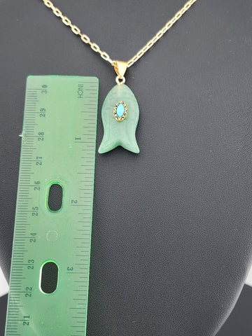 Under the Sea Vibes – Fish-Shaped Green Agate Necklace with Stone
