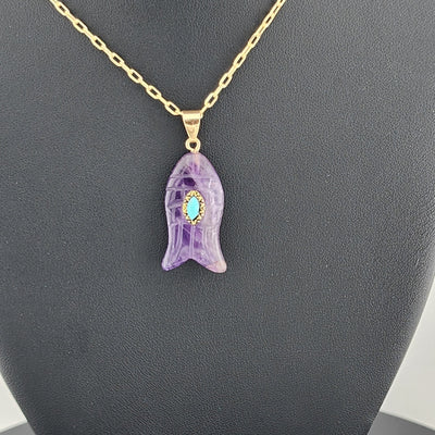 Under the Sea Vibes – Fish-Shaped Purple Agate Necklace with Stone