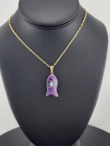 Under the Sea Vibes – Fish-Shaped Purple Agate Necklace with Stone