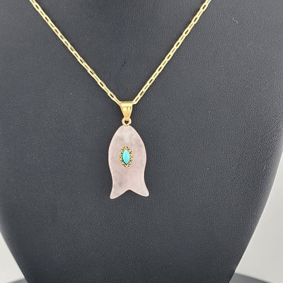Under the Sea Vibes – Fish-Shaped Pink Agate Necklace with Stone
