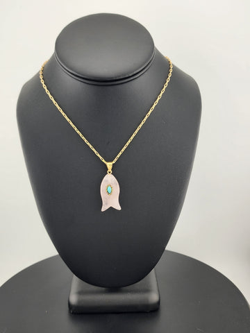 Under the Sea Vibes – Fish-Shaped Pink Agate Necklace with Stone