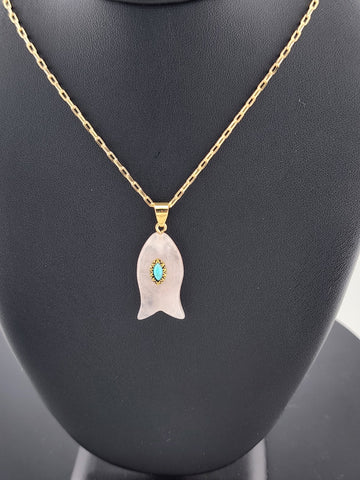 Under the Sea Vibes – Fish-Shaped Pink Agate Necklace with Stone