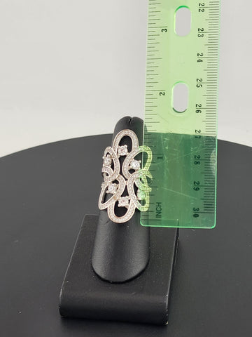 Dazzling Beauty – 925 Silver Cubic Zirconia Ring, Intricate Design