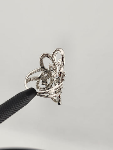 Dazzling Beauty – 925 Silver Cubic Zirconia Ring, Intricate Design