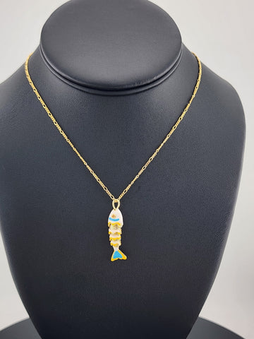 Catch of the Day: White Fish Necklace – Brand New