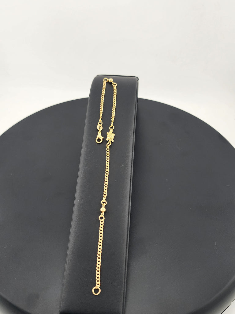 Elegant Gold Filled Turtle Anklet – Dainty Sea Life Foot Jewelry