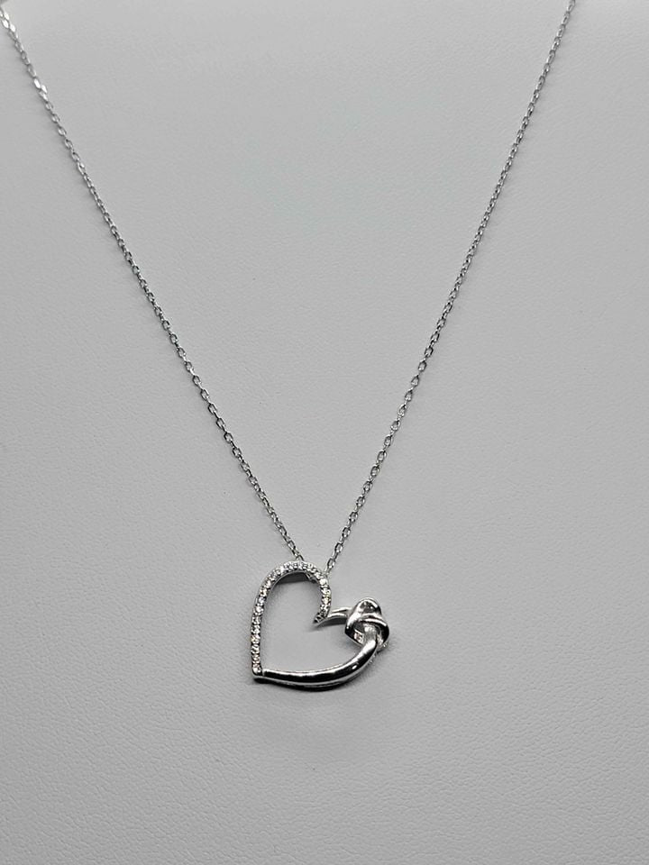 Brand New Sterling Silver 925 Heart w/ Cz stones Necklace