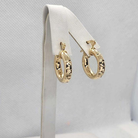 Brand New   Brazilian 18k Gold Filled Small Hoops Earrings