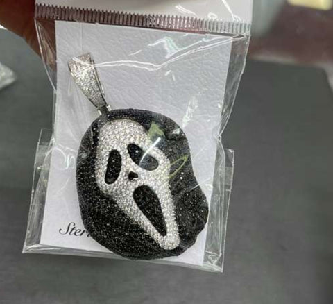 925 Sterling Silver Scream Pendant – Ghost Face Horror Jewelry for Fans