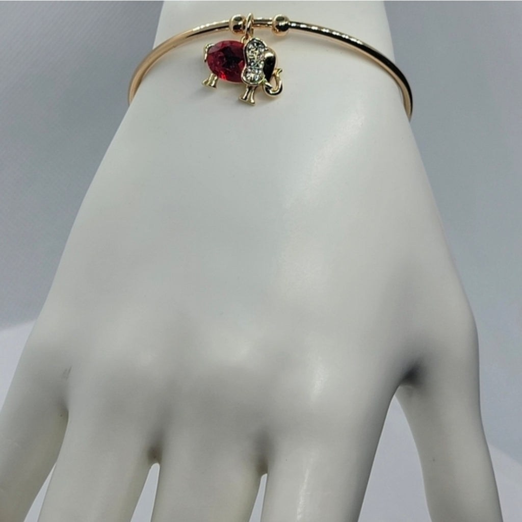 New 18K Gold-Plated Elephant Charm Bracelet – Minimalist Jewelry