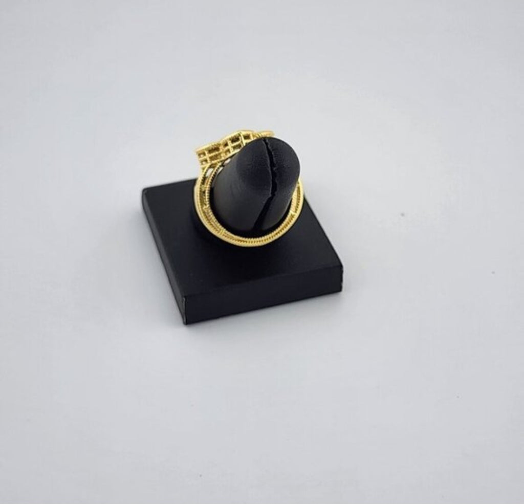 Brand New Green Clover Brass Ring