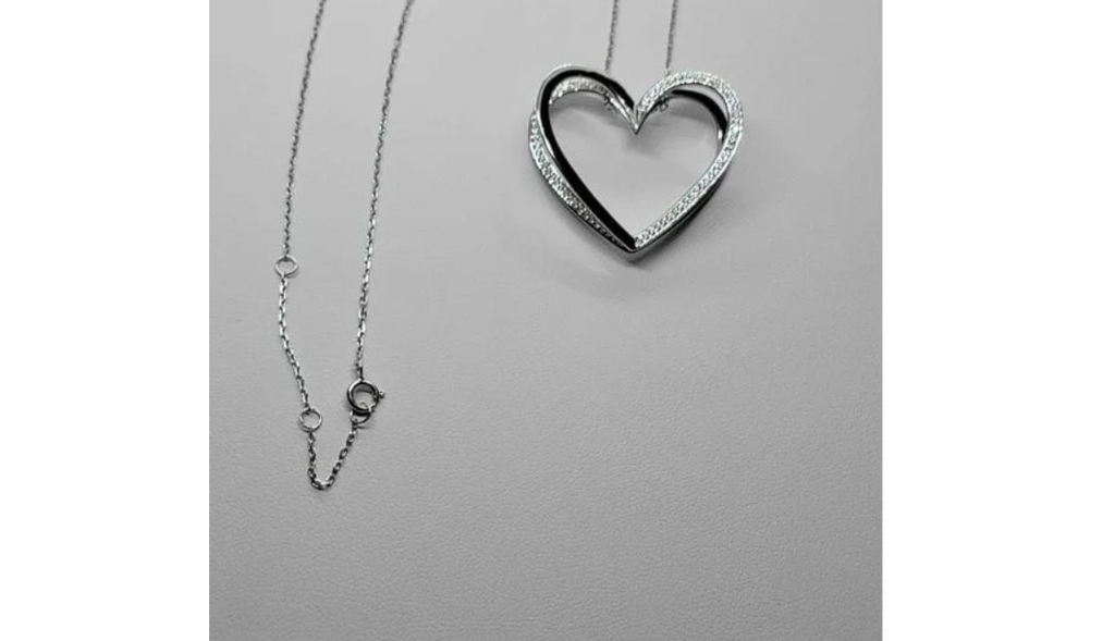 Brand New Sterling Silver 925 Heart Zirconia stones Necklace