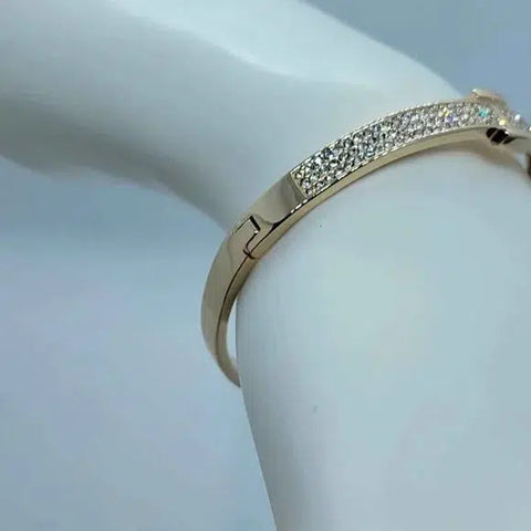 Brand New 18k Gold Plated Bracelet with cubic zirconia stones