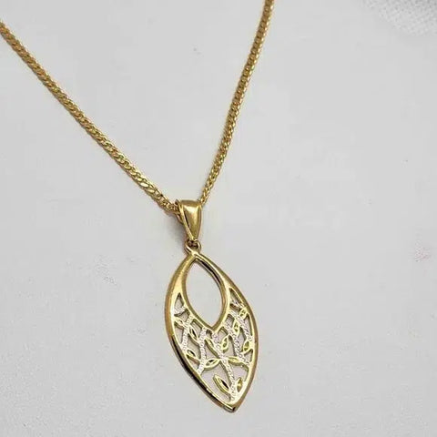 Brand New  Brazilian 18k Gold Filled Leaf Necklace