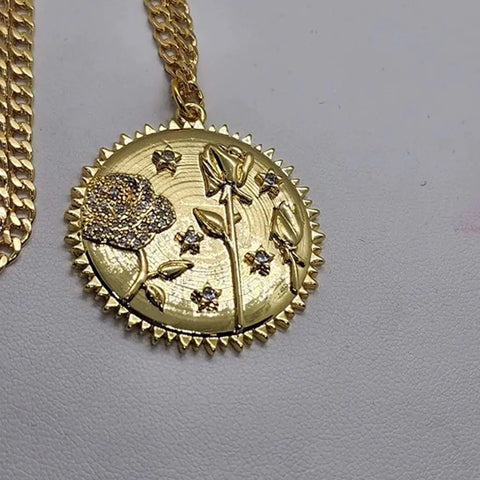 Brand NEW  Brazilian 18k Gold Filled Necklace with Rose Round Pendant Brass