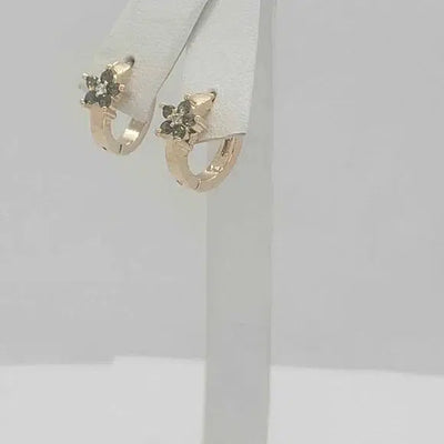 Brand New  Brazilian 18k gold filled star design earrings