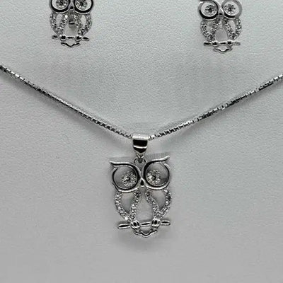 Brand New Sterling Silver 925 OWL with cz stones earrings and necklace set