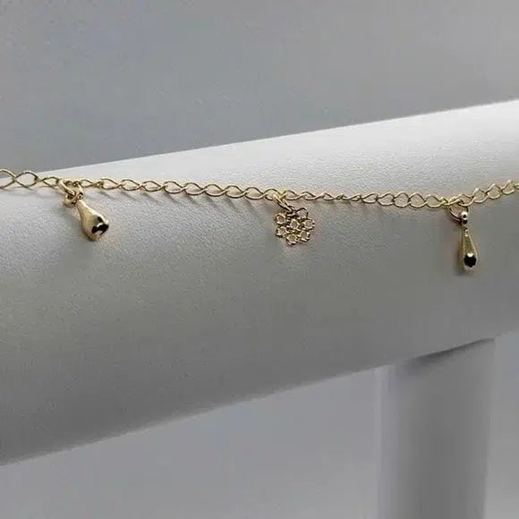 Brand New Brazilian 18k gold filled tear drop and flake Anklet