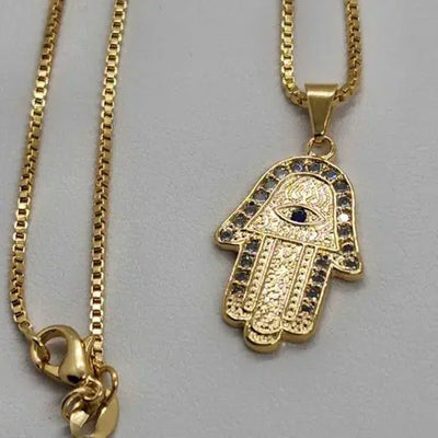 Brand New  Brazilian 18k Gold Filled Hamsa Necklace