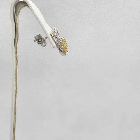 Brand New  Sterling Silver 925 Yellow gem Earrings