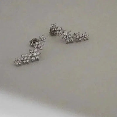 Brand New  Sterling Silver 925 Flower Earrings