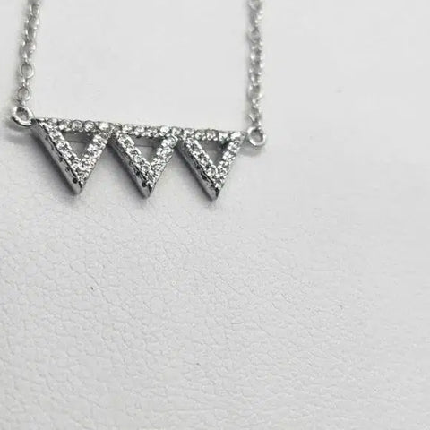 Brand New Sterling Silver 925 3 triangle Necklace